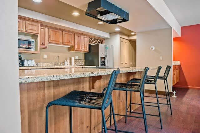 Stonebridge Condo - Image 11