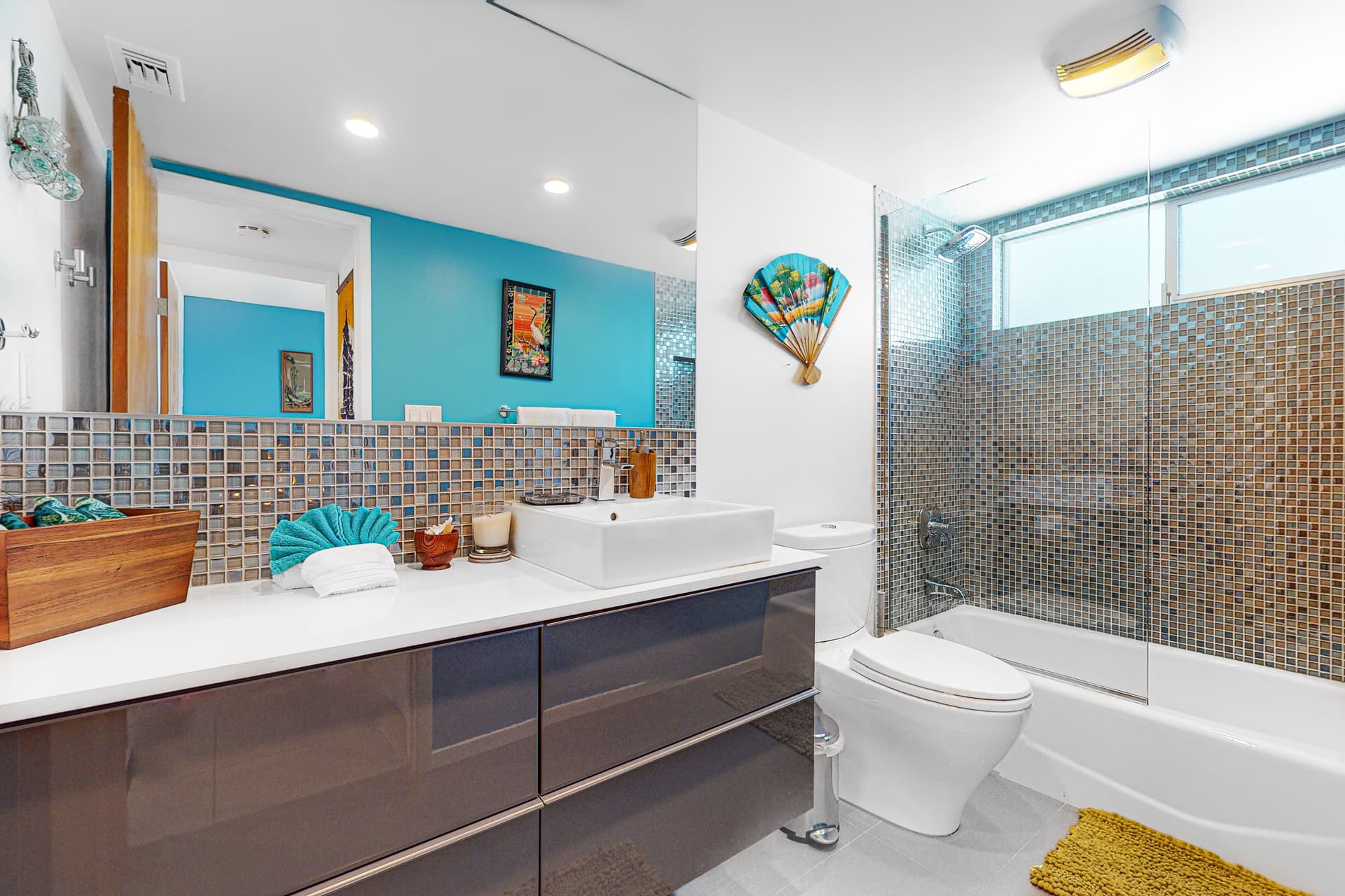 The Lucky Palm Home - Image 14