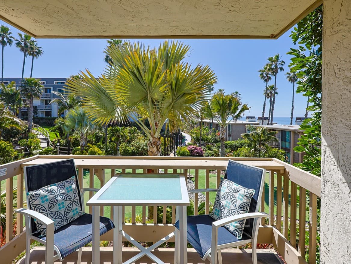 Tropical Oasis #E108  - Image 2