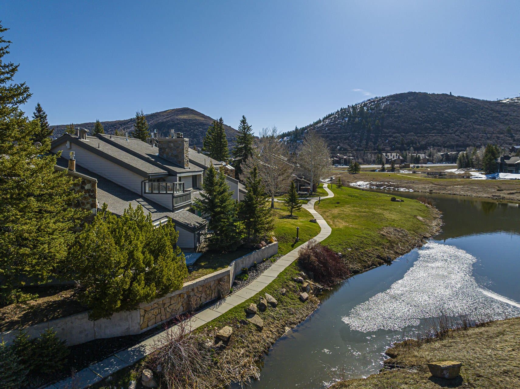 BeUTAHful Retreat - Image 42