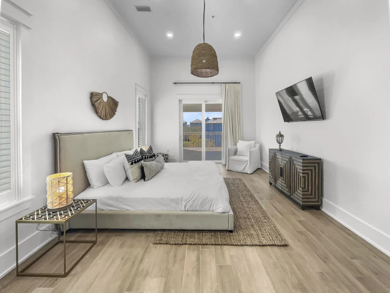 Slice of Paradise - Image 24