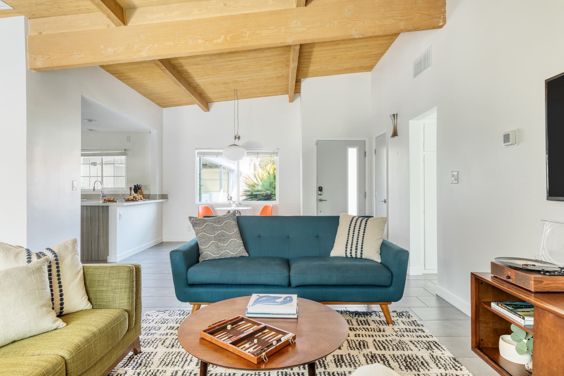 Lloyd House - Image 9