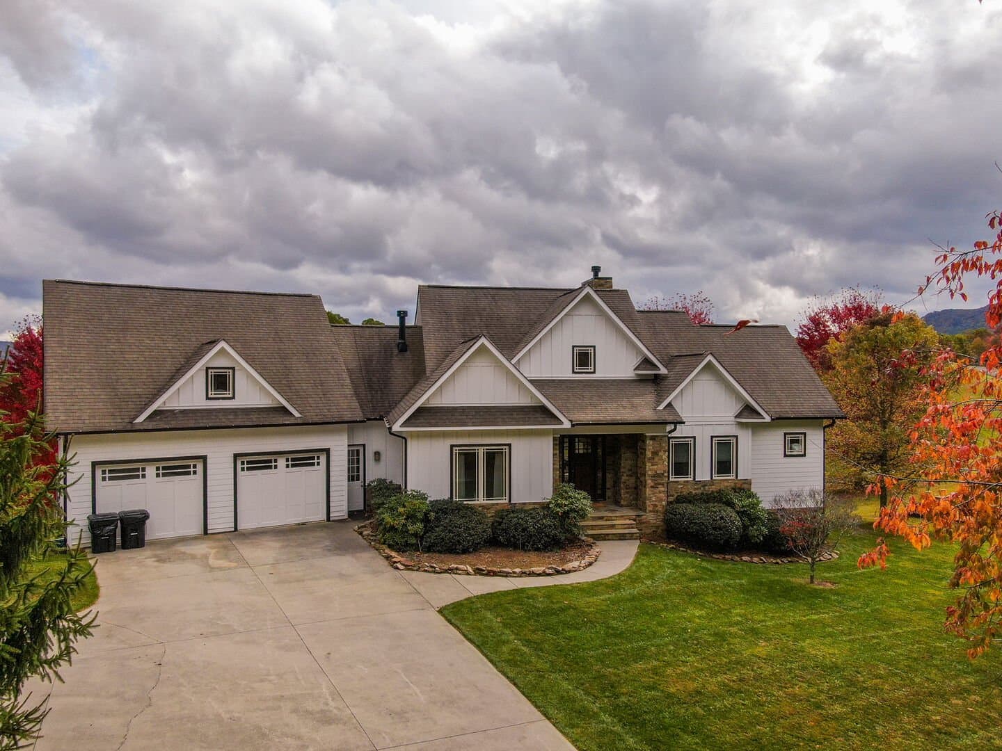 Mountain Top House - Image 3