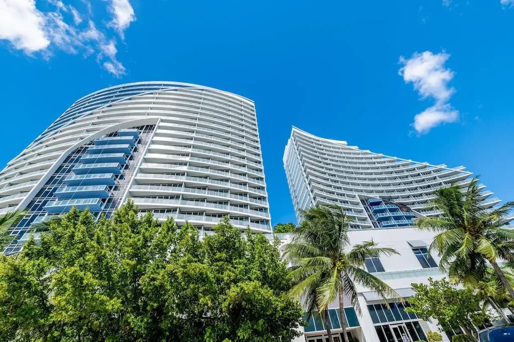 Horizon Condo #2108 - Image 91