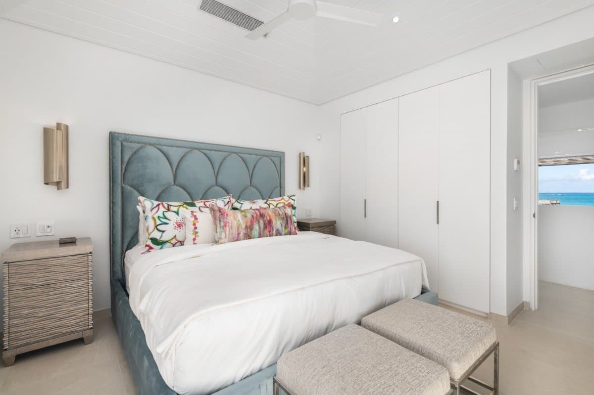 Grace Bay Six Bedroom Premium Ocean View - Image 17