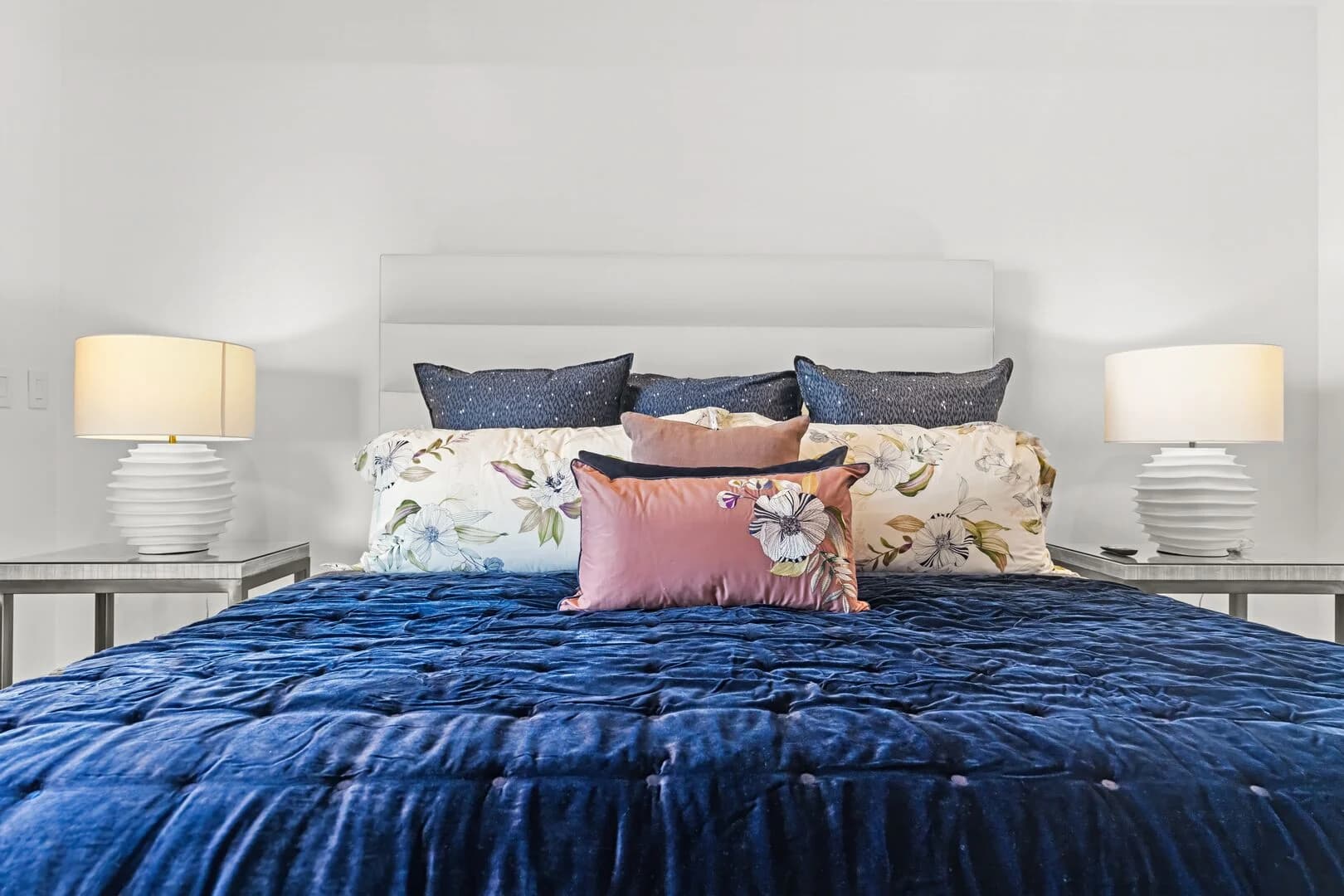 Splendor Premium Duo - Image 54