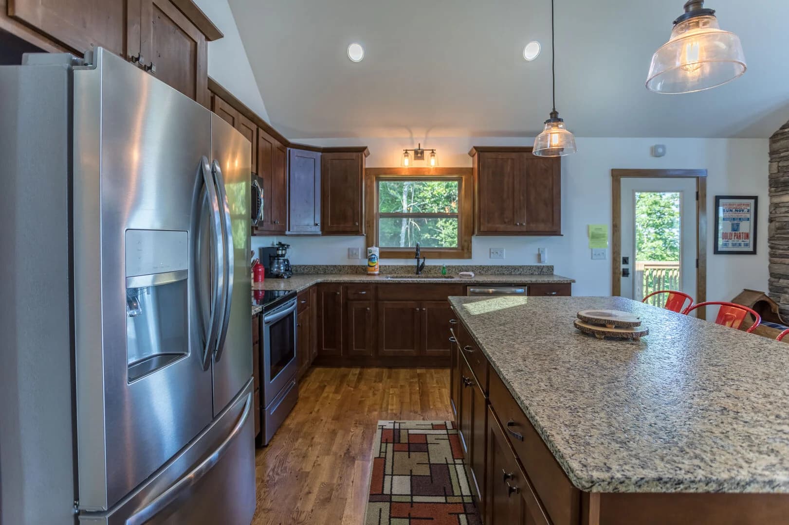 Mountain Vista Chalet - Image 7