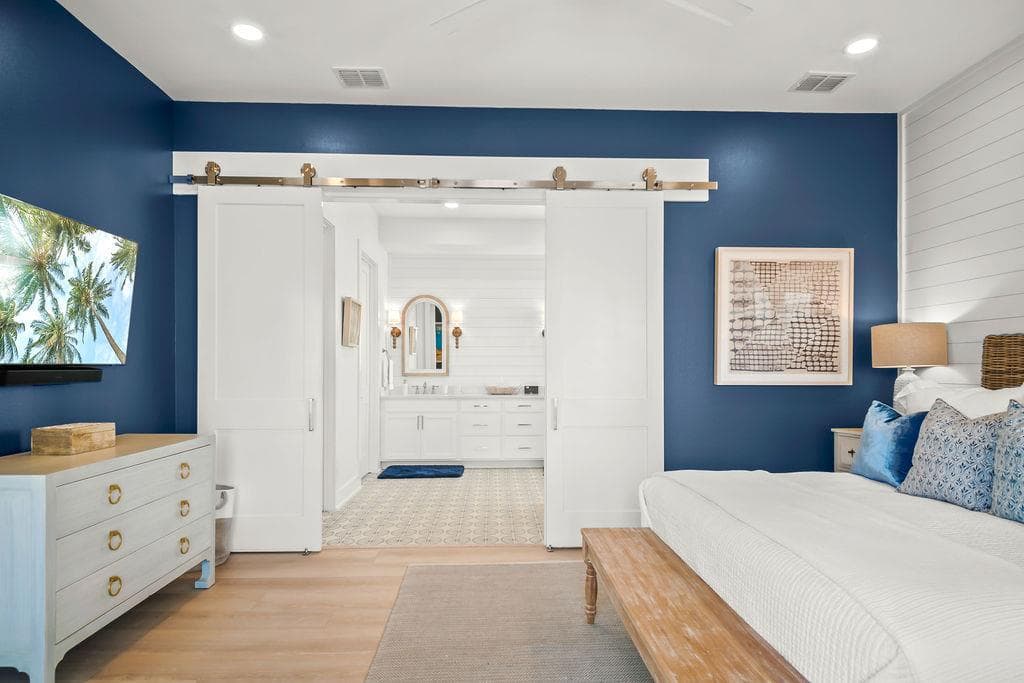 Out of Office - Image 16