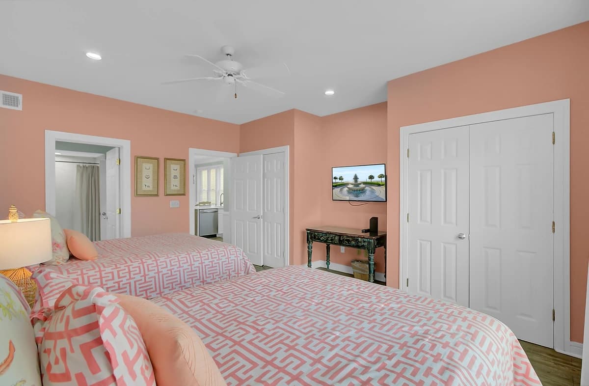 Grand Pavilion #109 - Image 9