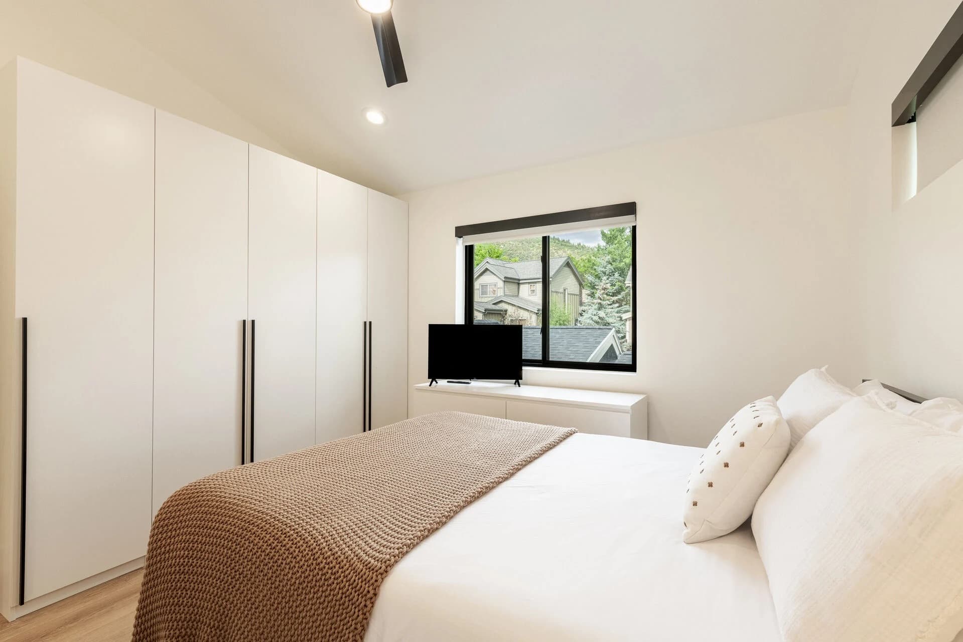 Bear Hollow Basecamp #5480 - Image 21