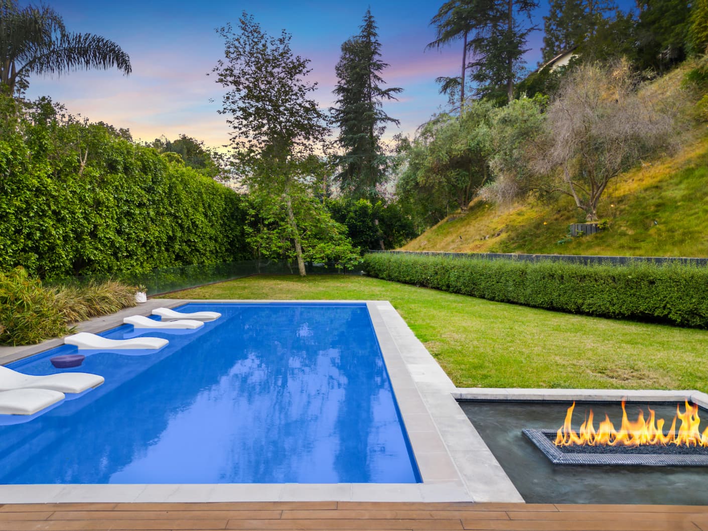 Lago Vista Modern - Image 49