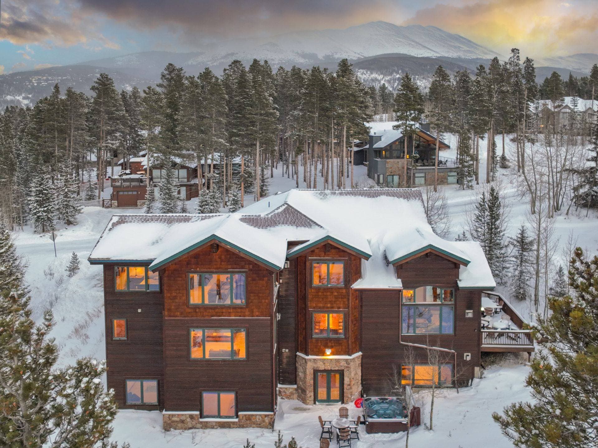 Fireside Villa - Image 45