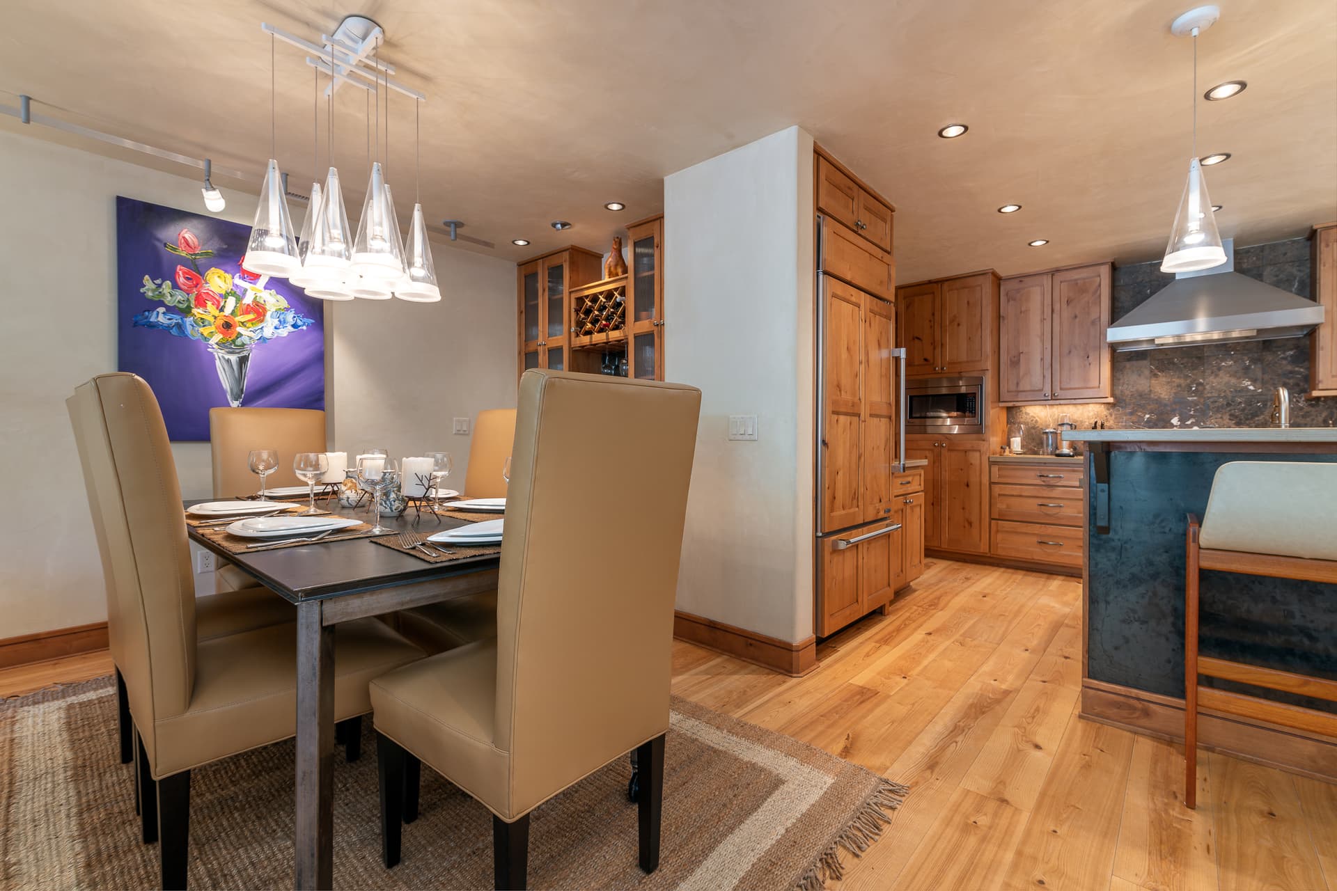 Main Stage Penthouse - Image 8