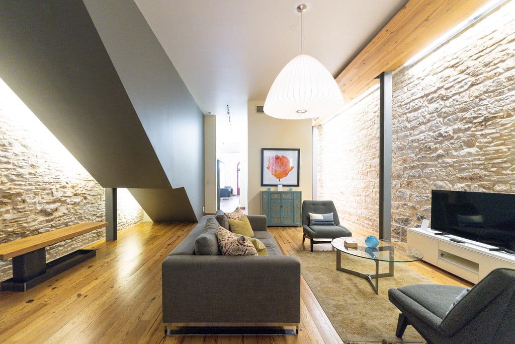 Loft On Congress Home - Image 16