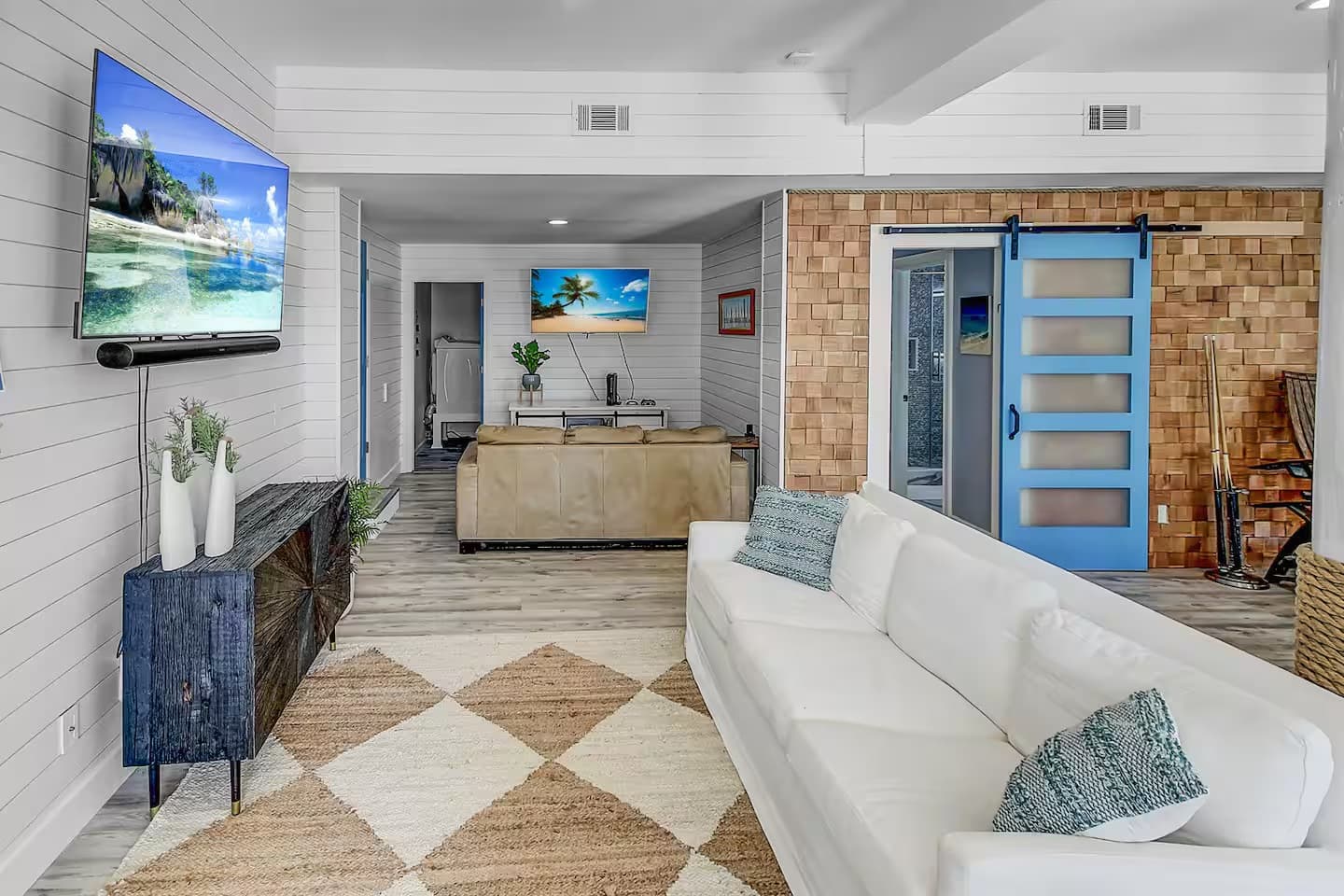 Sandstone - Image 13