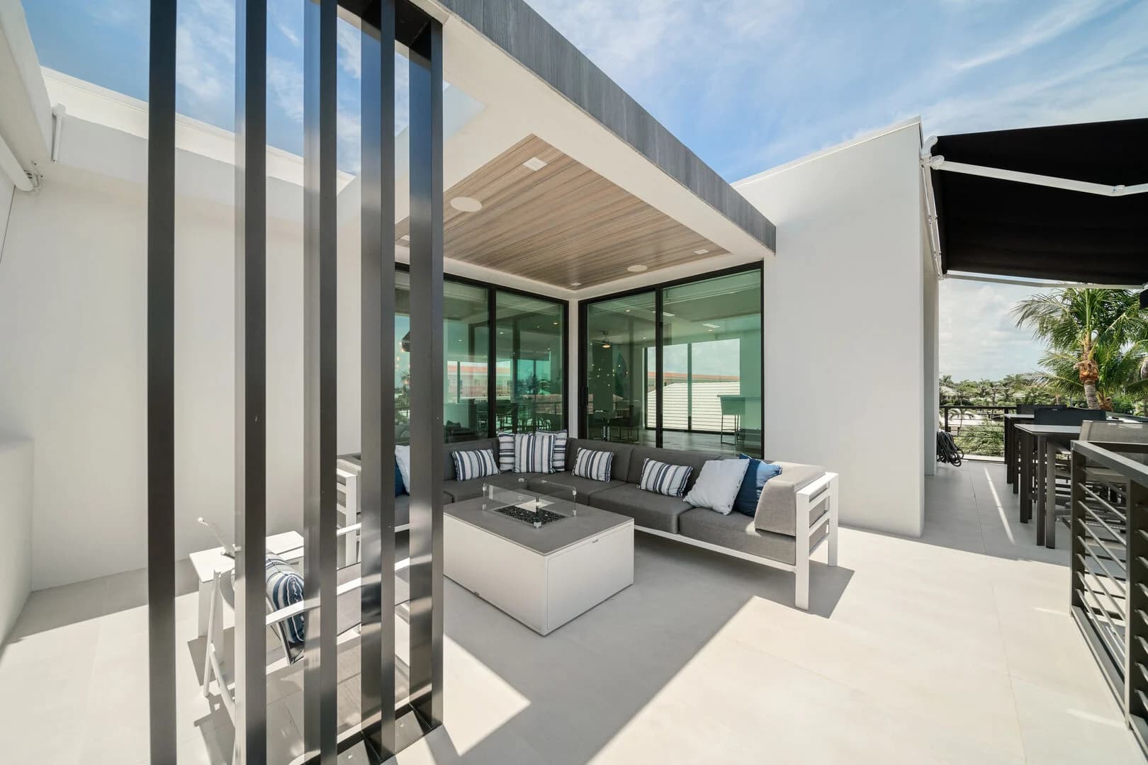 Seaglass Vista - Image 19