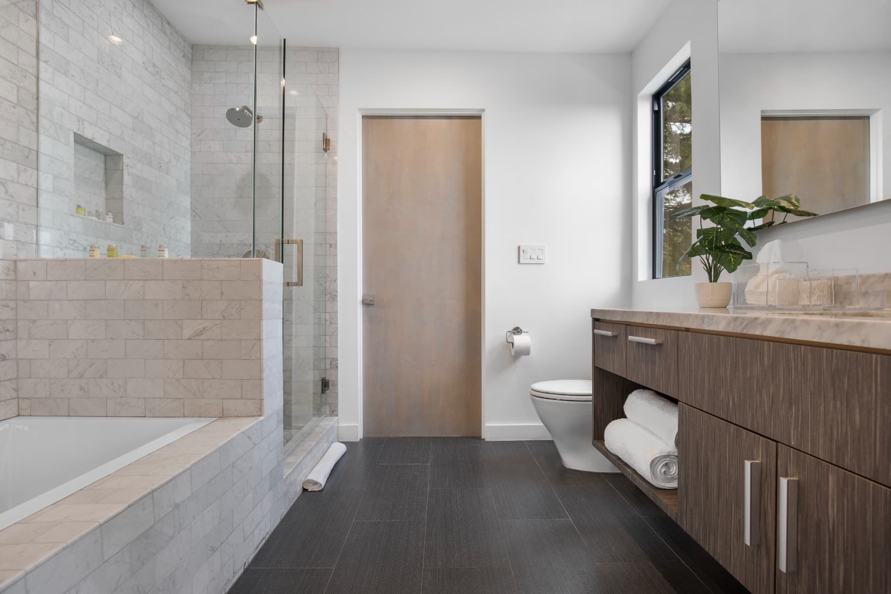 Maravilla House - Image 24