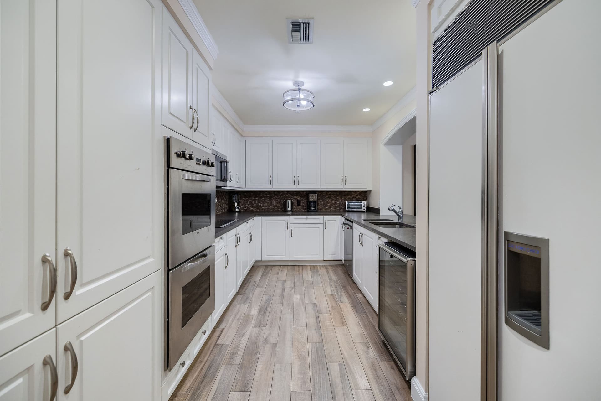 Ritz-Carlton Residence #201 - Image 5