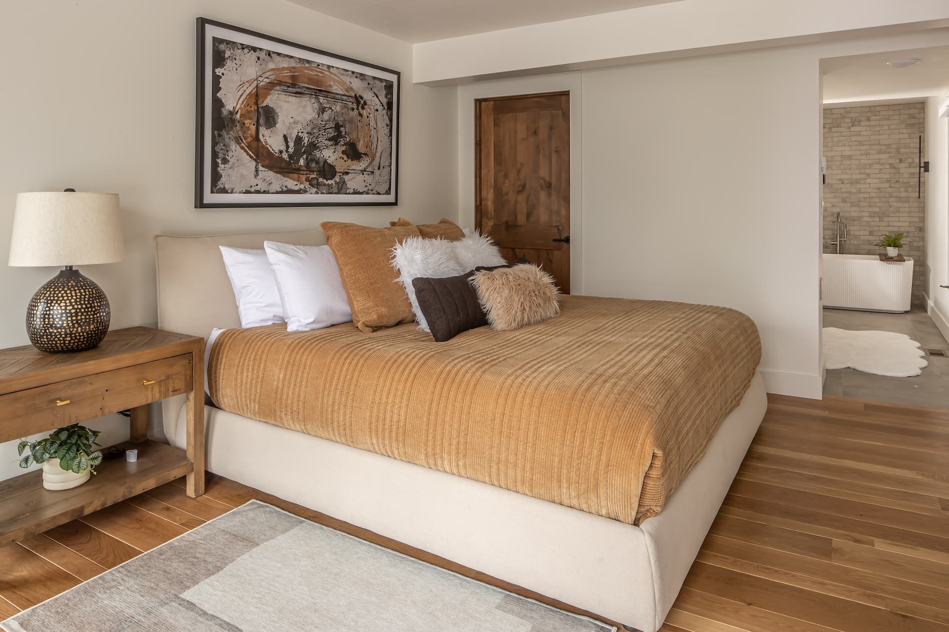 Lone Mountain Lookout - Image 24