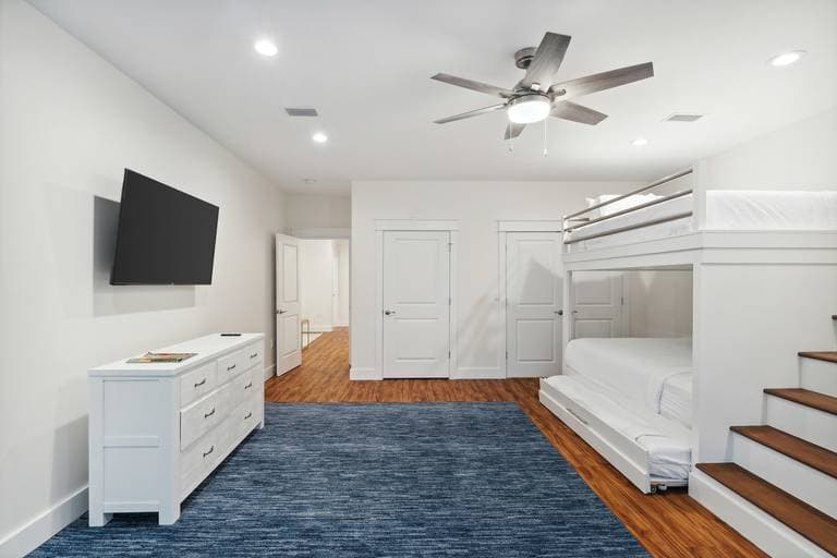 Summer Lovin at Treetop - Image 30