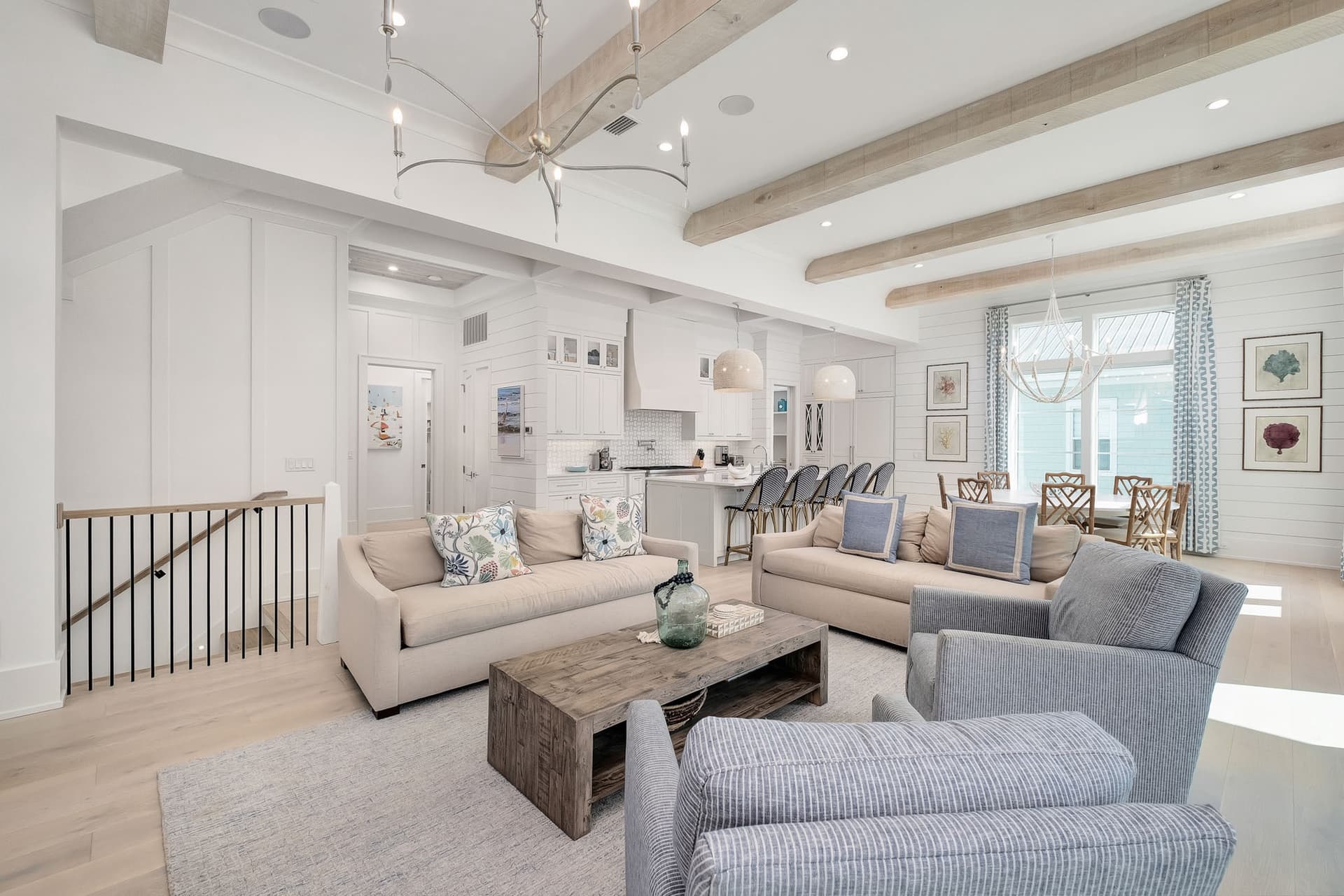 Bearfoot By The Sea - Image 14