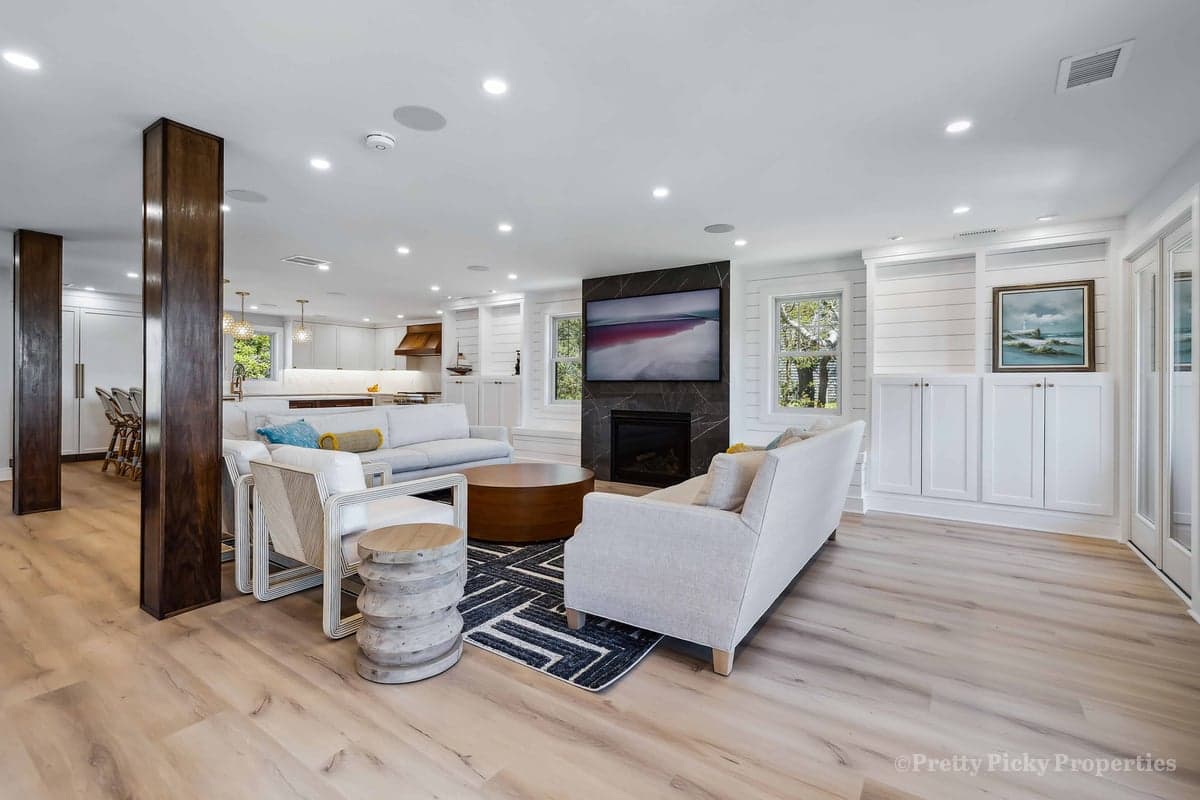 Lewis Bay Lookout - Image 5