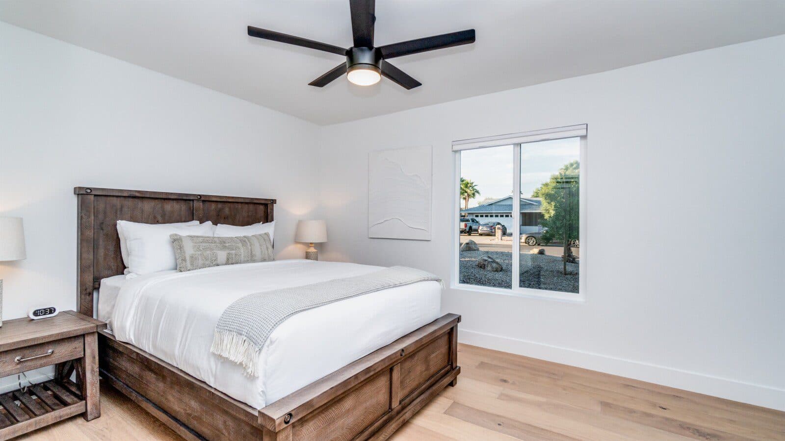 Elegance on the Green - Image 29