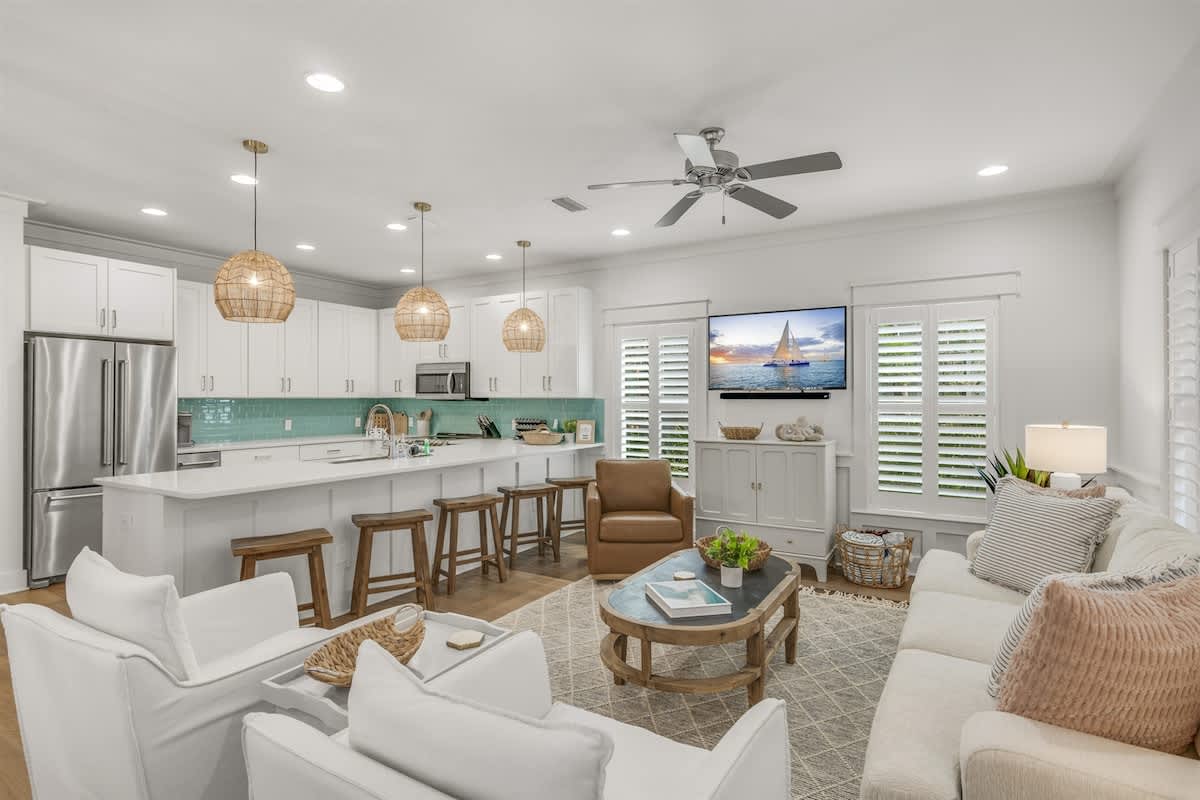 Southern Tides - Image 7