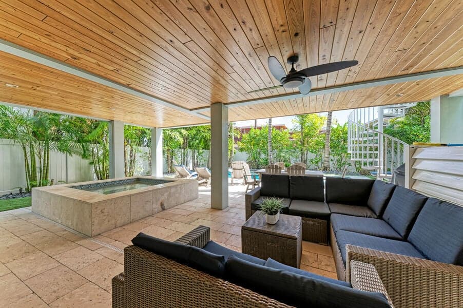 Reef Romance - Image 5