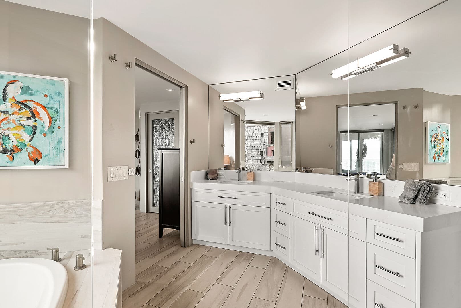 Oceanfront Escape Home - Image 15