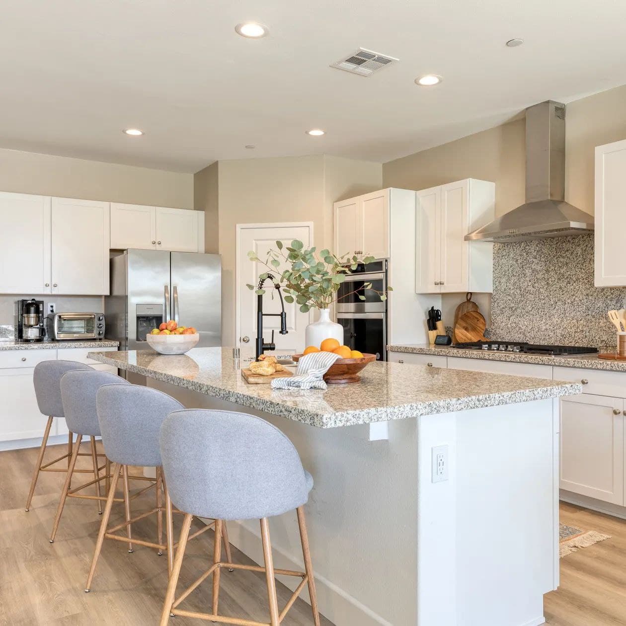 Desert Eden - Image 4