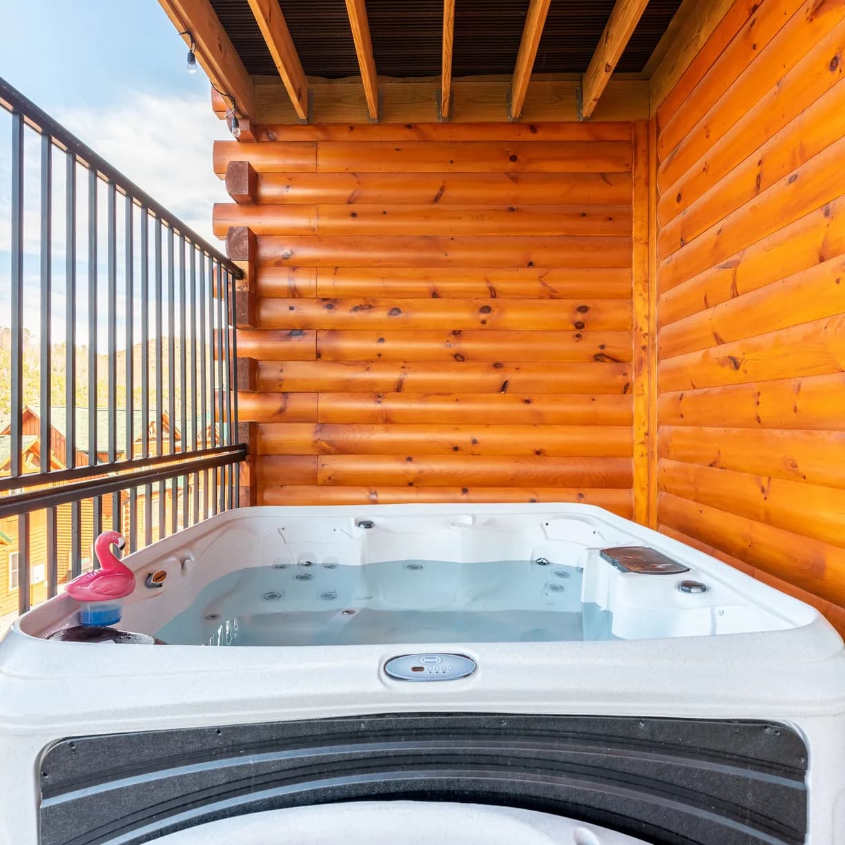 Duval Villa - Image 35