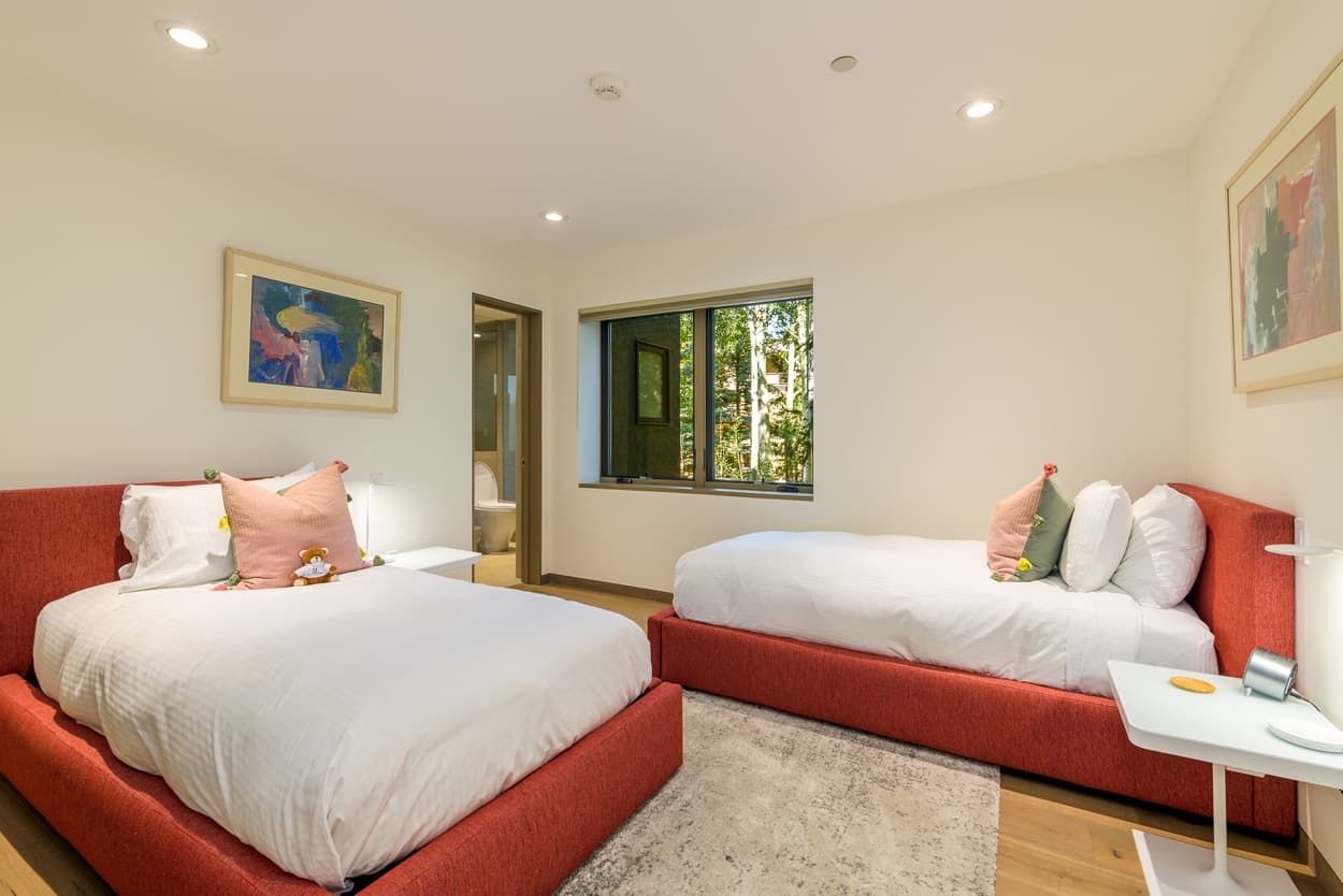 Aspen Pointe - Image 19