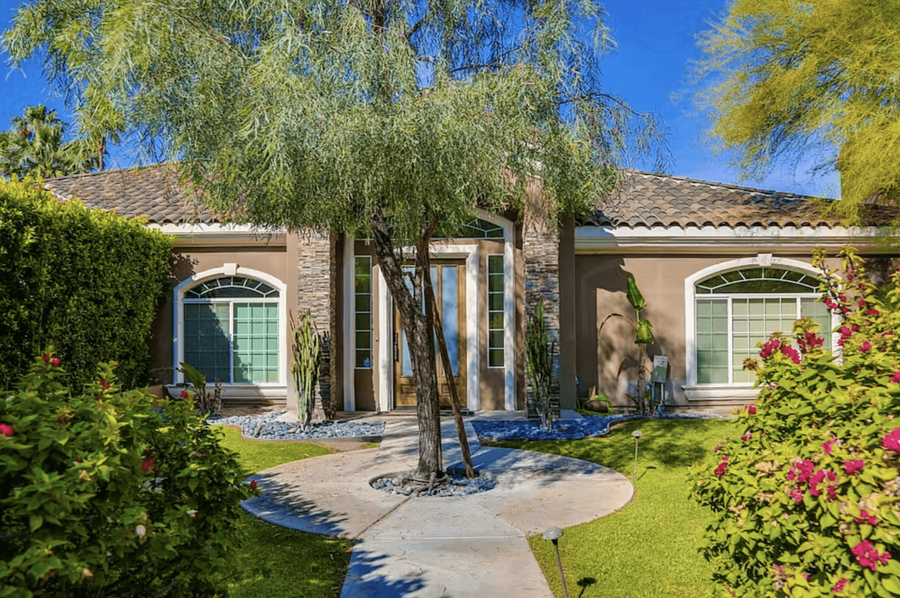 Indulgent Escape House - Image 33