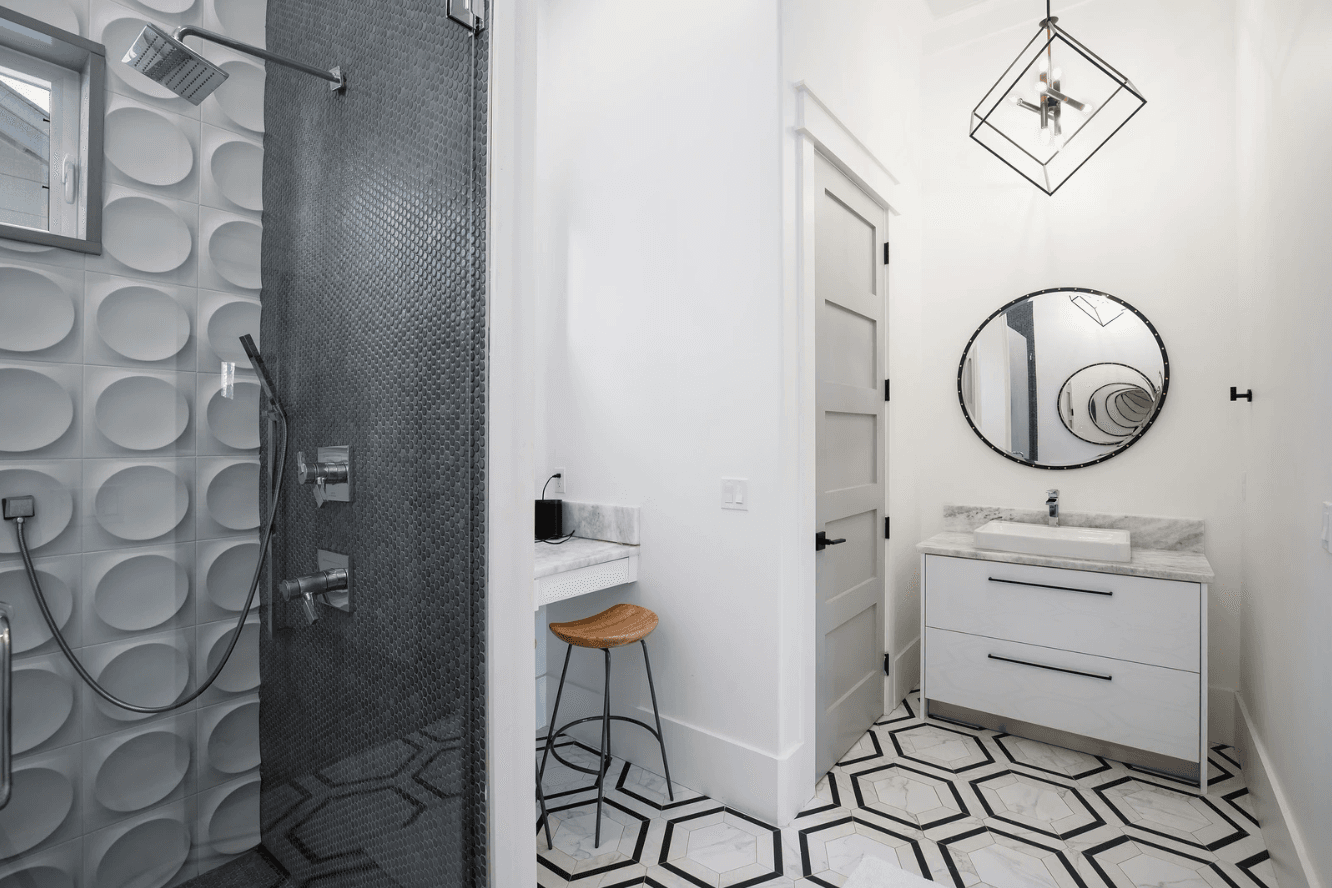 Seagrove Manor - Image 9