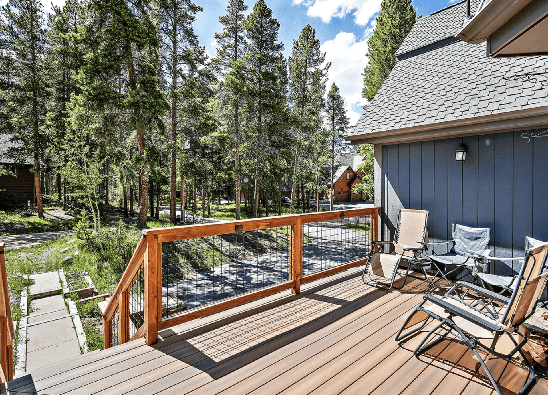 Sapphire Chalet - Image 4