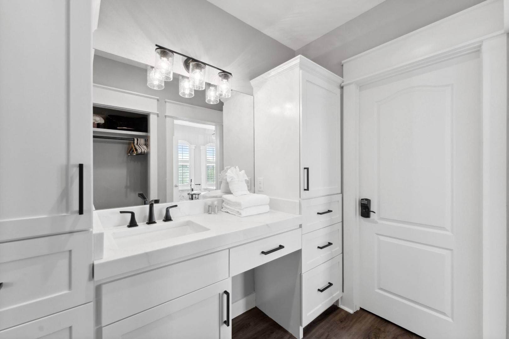 Sunset Beach Villa - Image 17