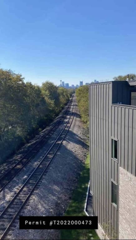 Highland Station - Image 27