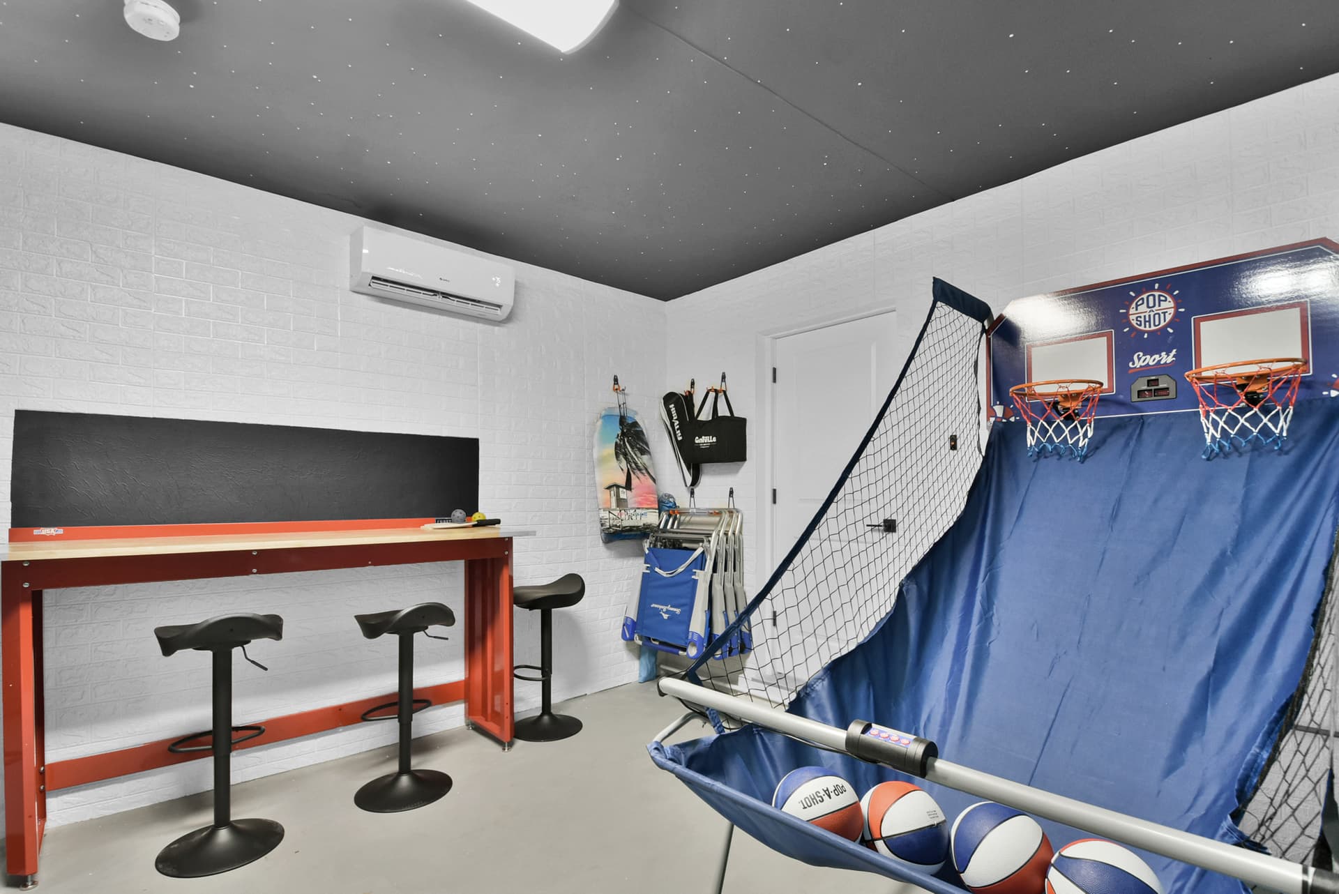 Bluebird House - Image 37