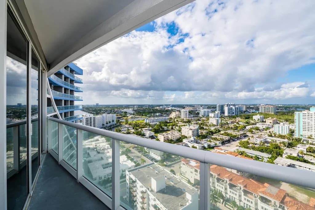 Horizon Condo #2108 - Image 60