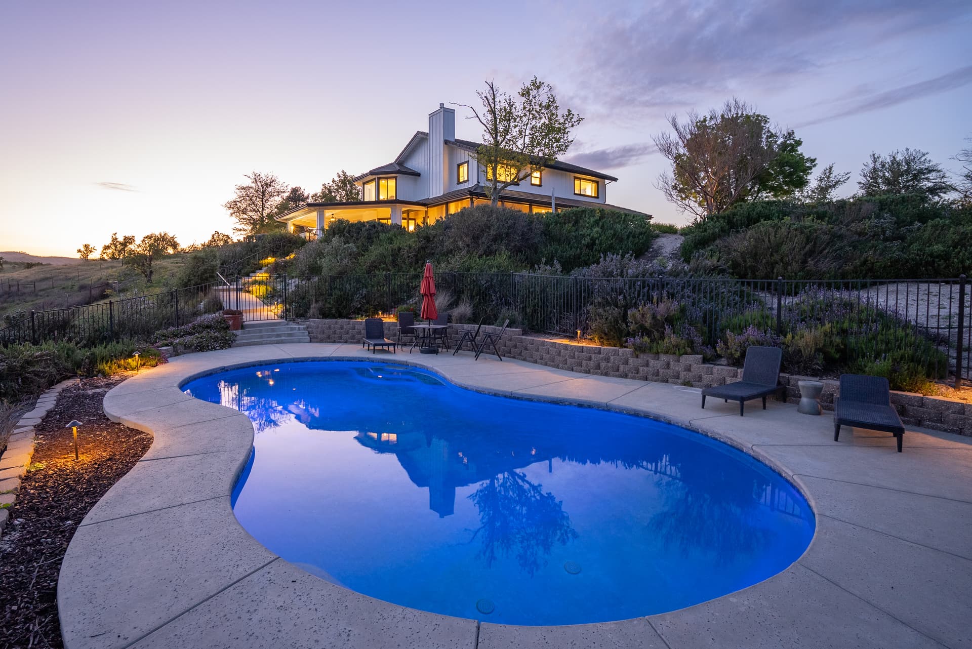 Mira Vista Manor - Image 47