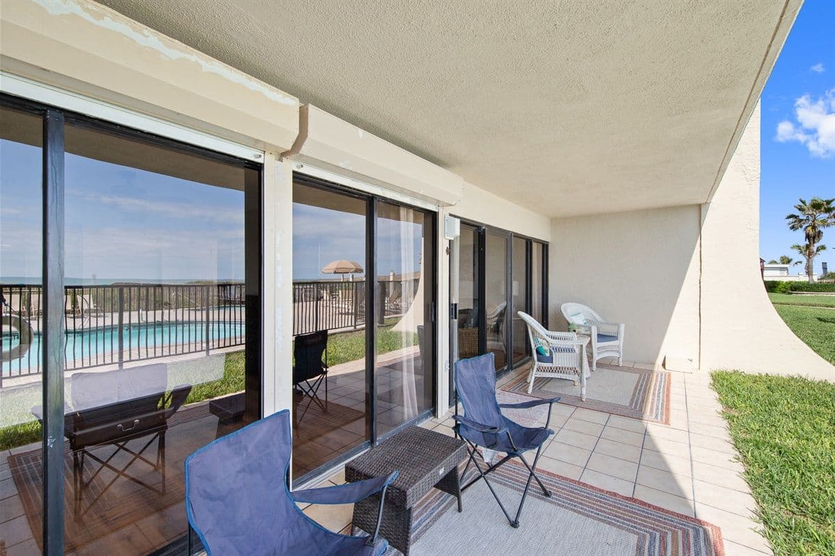 Ocean Vista Towers - Image 18