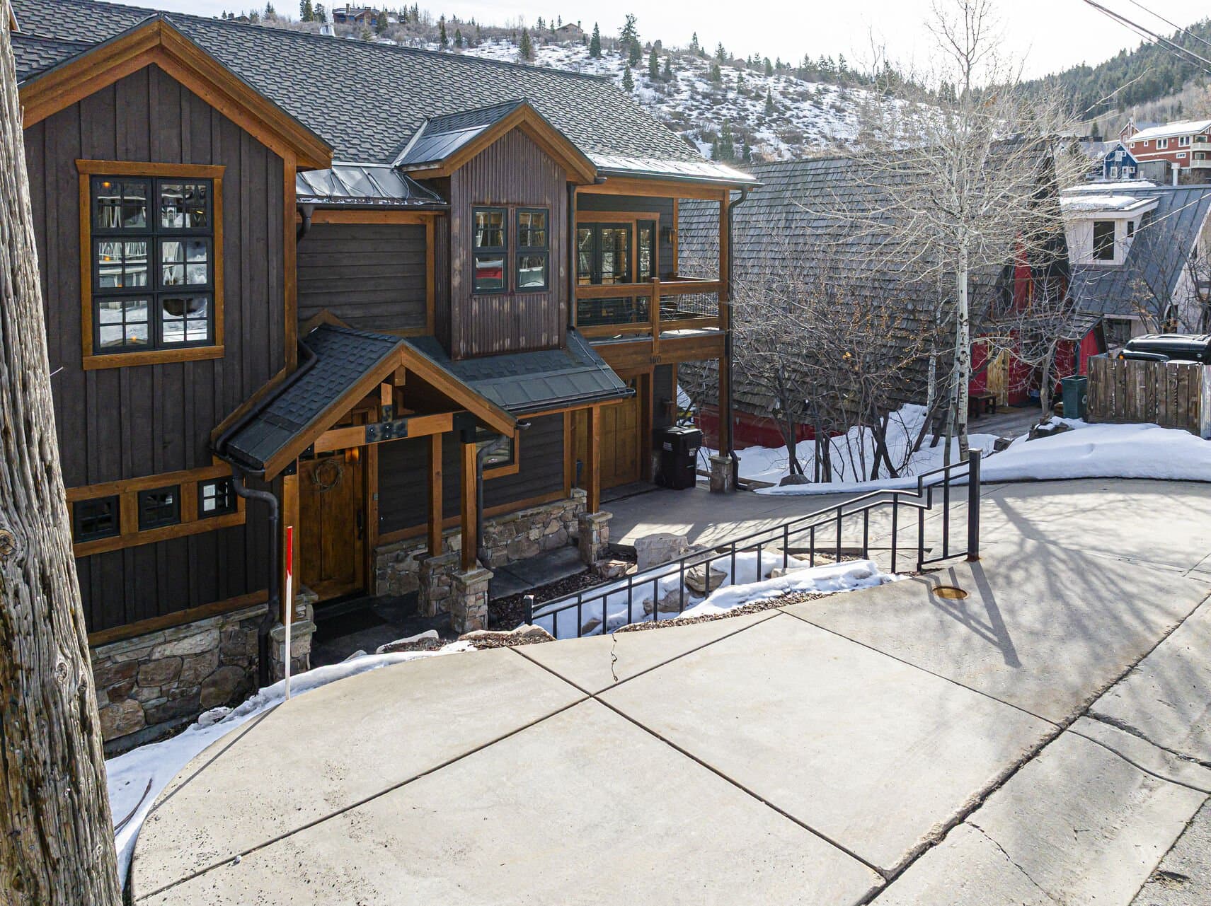 Powder Lodge - Image 60