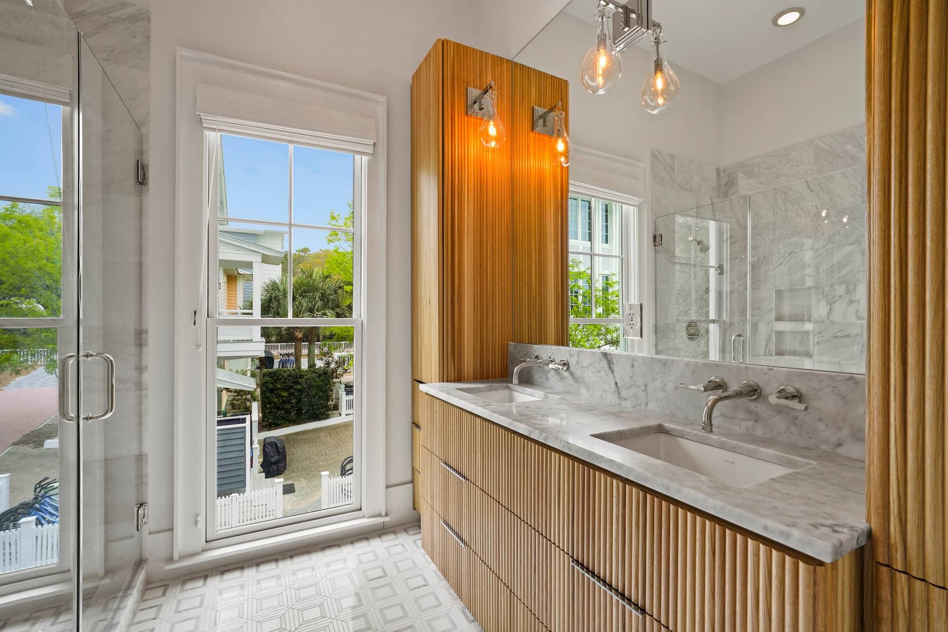 Splendor in the Sand - Image 24