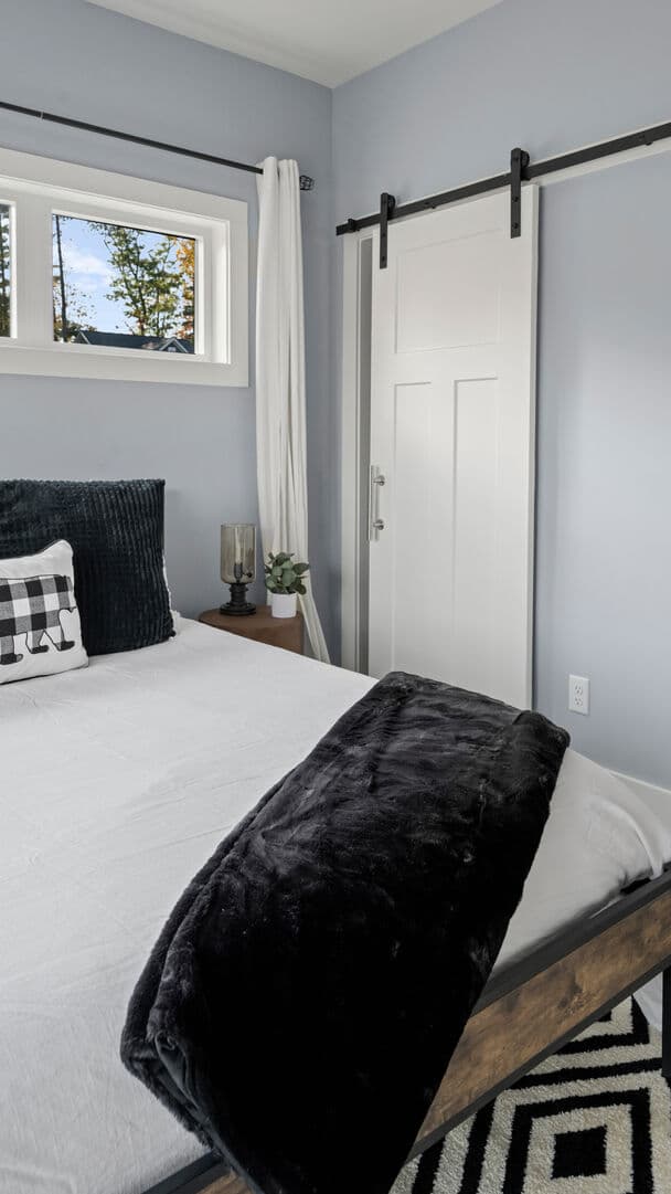 Frazier Home - Image 36