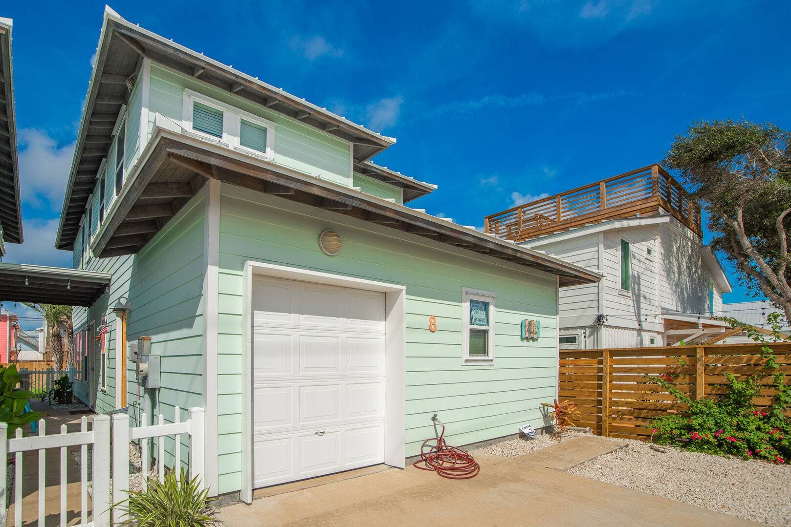 Another Day in Paradise - Image 31