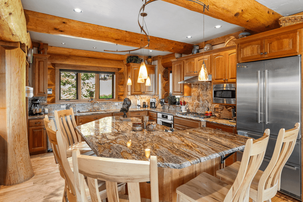 Timberline Lodge - Image 15