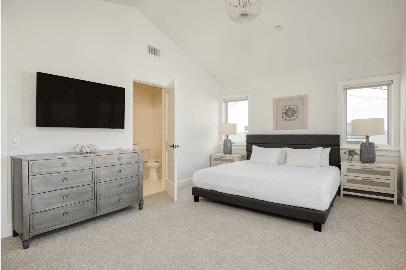 Emerald Cove - Image 23