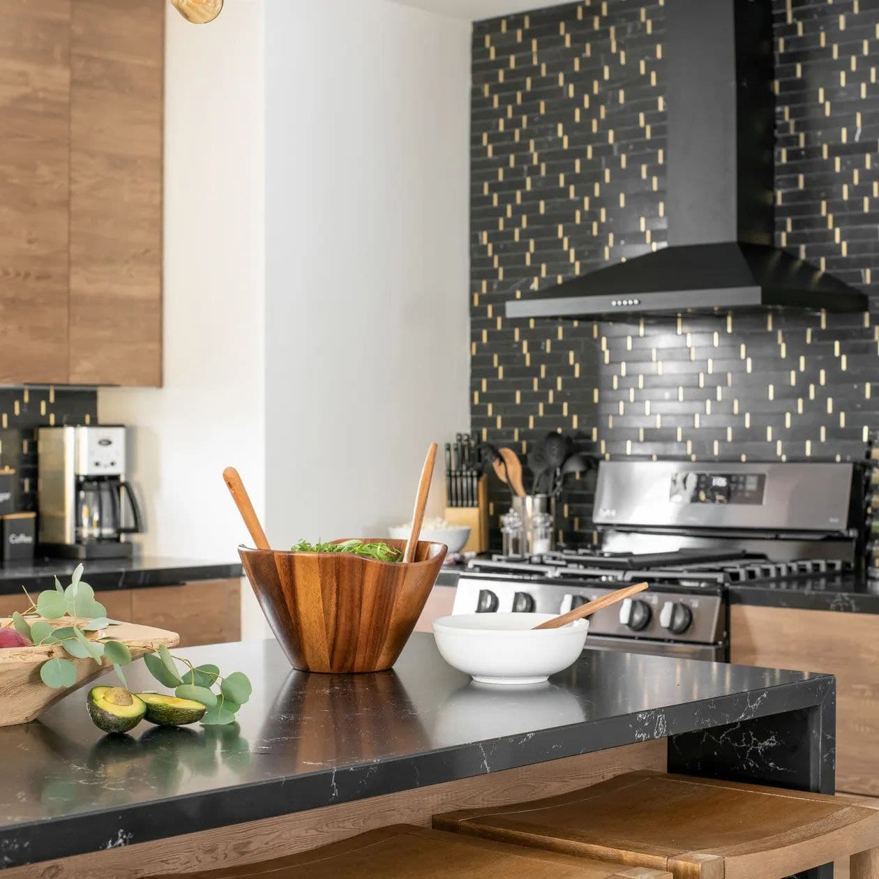 Yellowjacket - Image 12