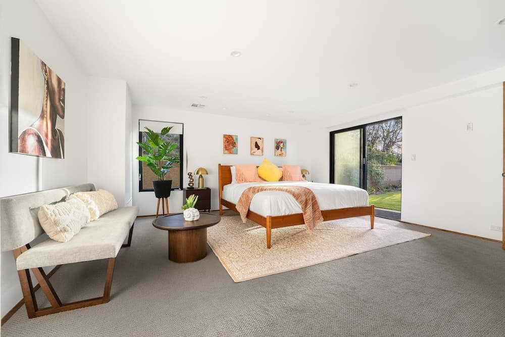 Via Vallarta - Image 2